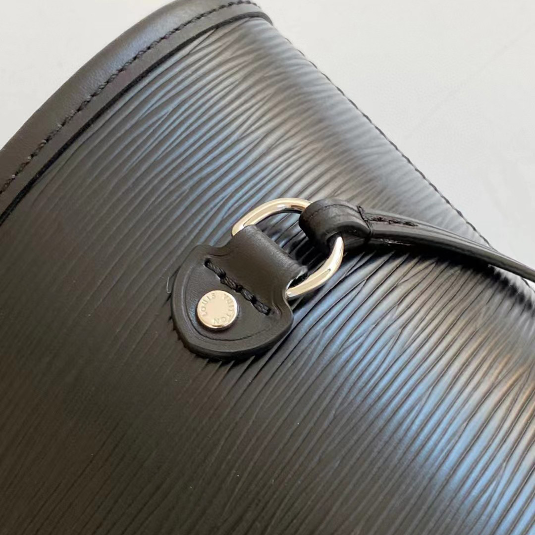 Louis Vuitton MM Epi Leather Handbag(31-28.5-17cm)     M40932 - PerfectKickZ