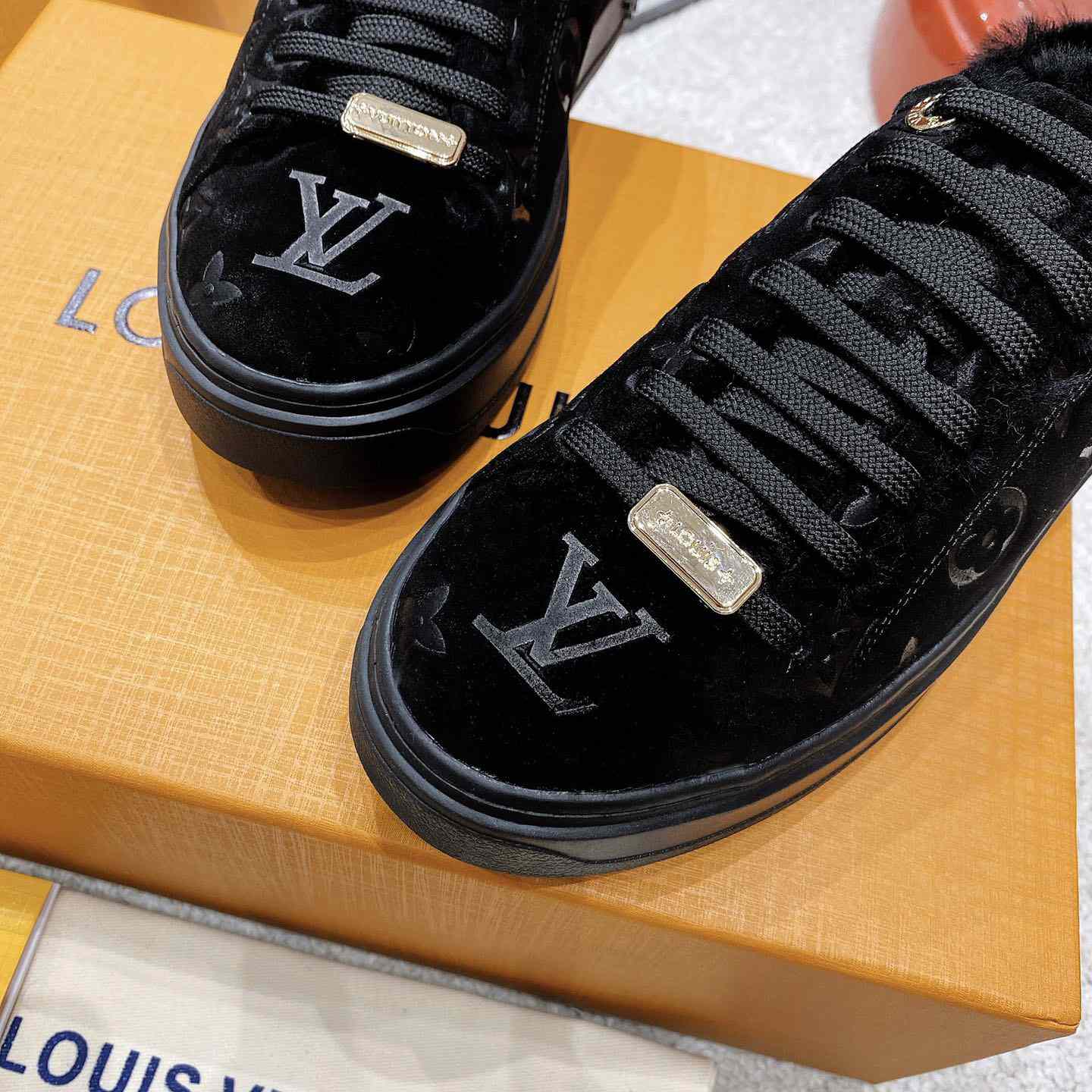 Louis Vuitton Time Out Sneakers - PerfectKickZ