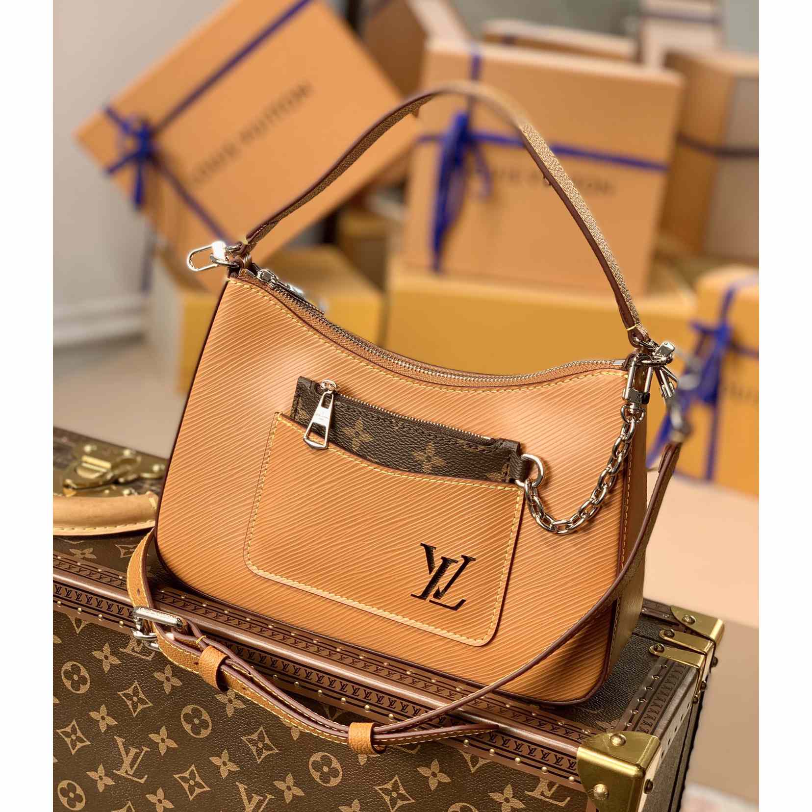 Louis Vuitton Marelle Handbag(25-15-8cm)   M80794 - PerfectKickZ