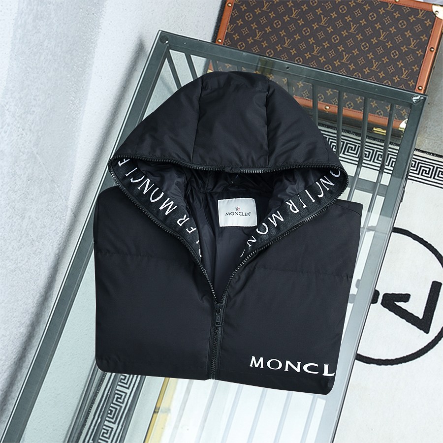 Moncler Short Down Jacket - PerfectKickZ