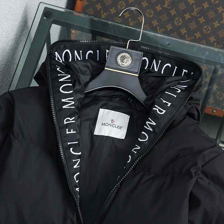 Moncler Short Down Jacket - PerfectKickZ