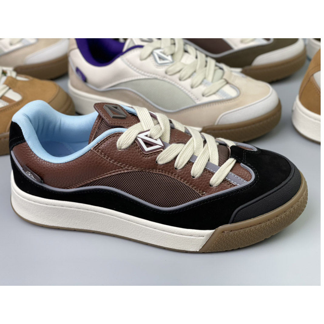 Dior B713 Cactus Jack Dior Sneaker  - PerfectKickZ