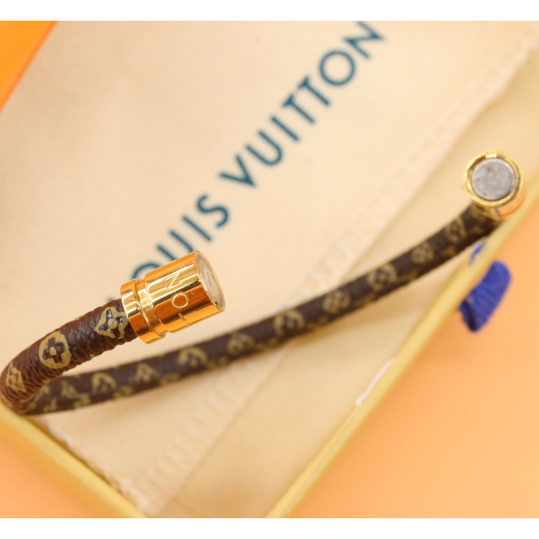 Louis Vuitton LV Confidential Bracelet - PerfectKickZ
