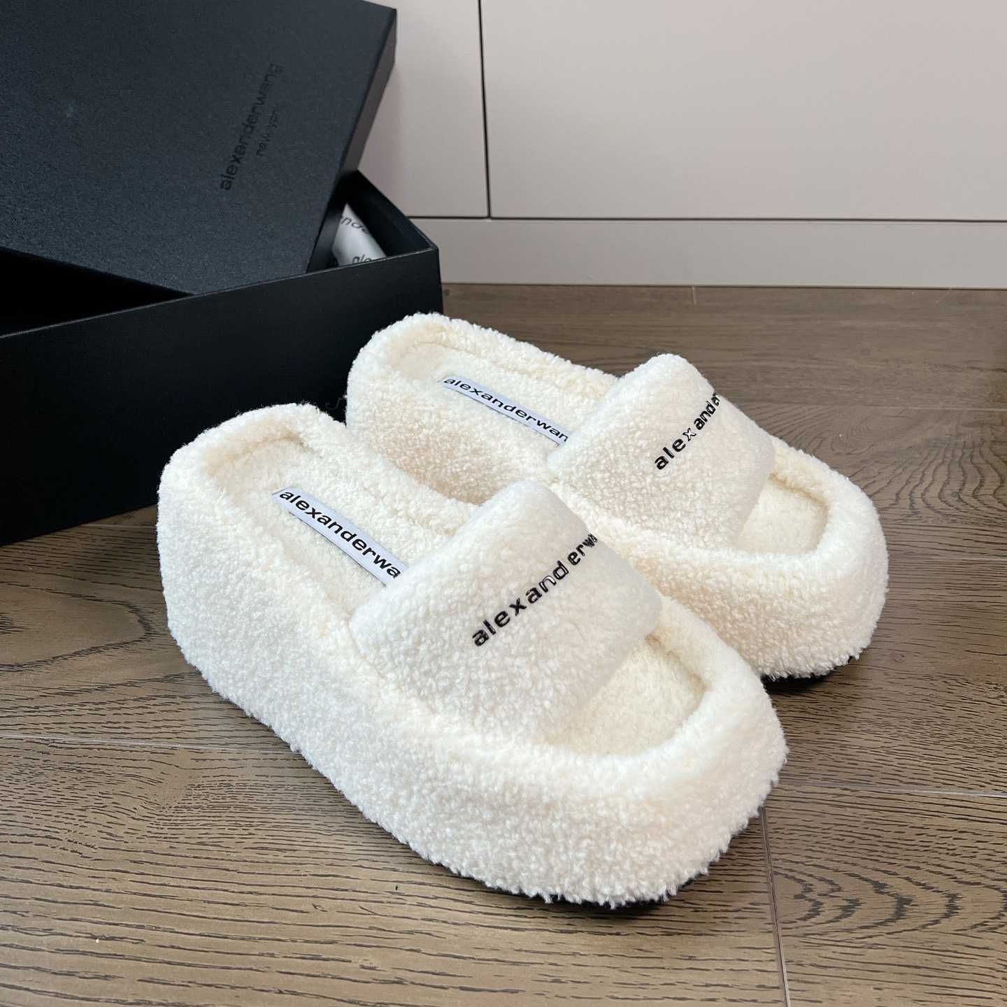 Alexander Wang Slide - PerfectKickZ