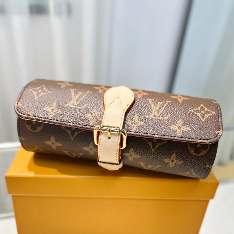 Louis Vuitton  3 Watch Case   M47530 - 