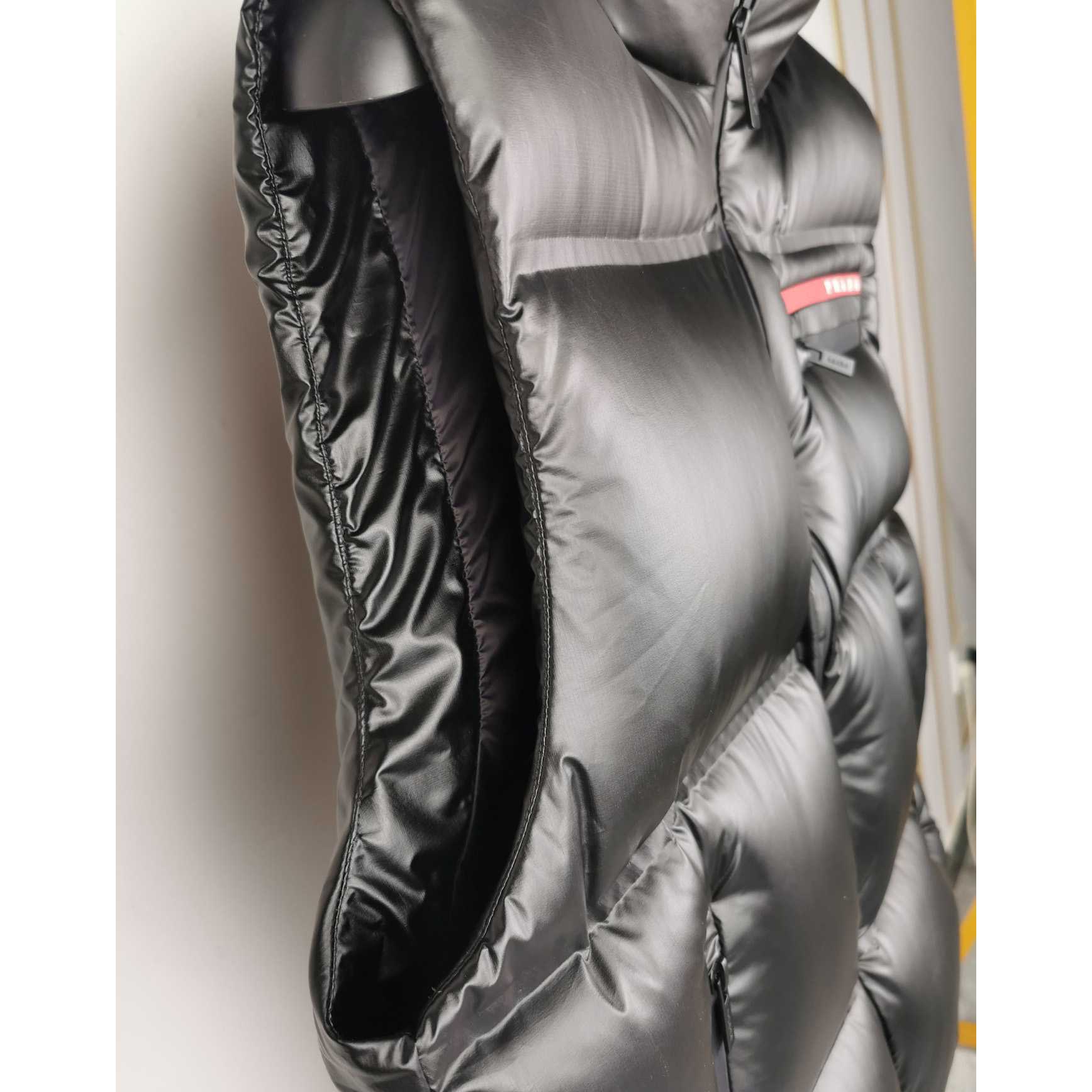 Prada Light Nylon Down Vest - PerfectKickZ