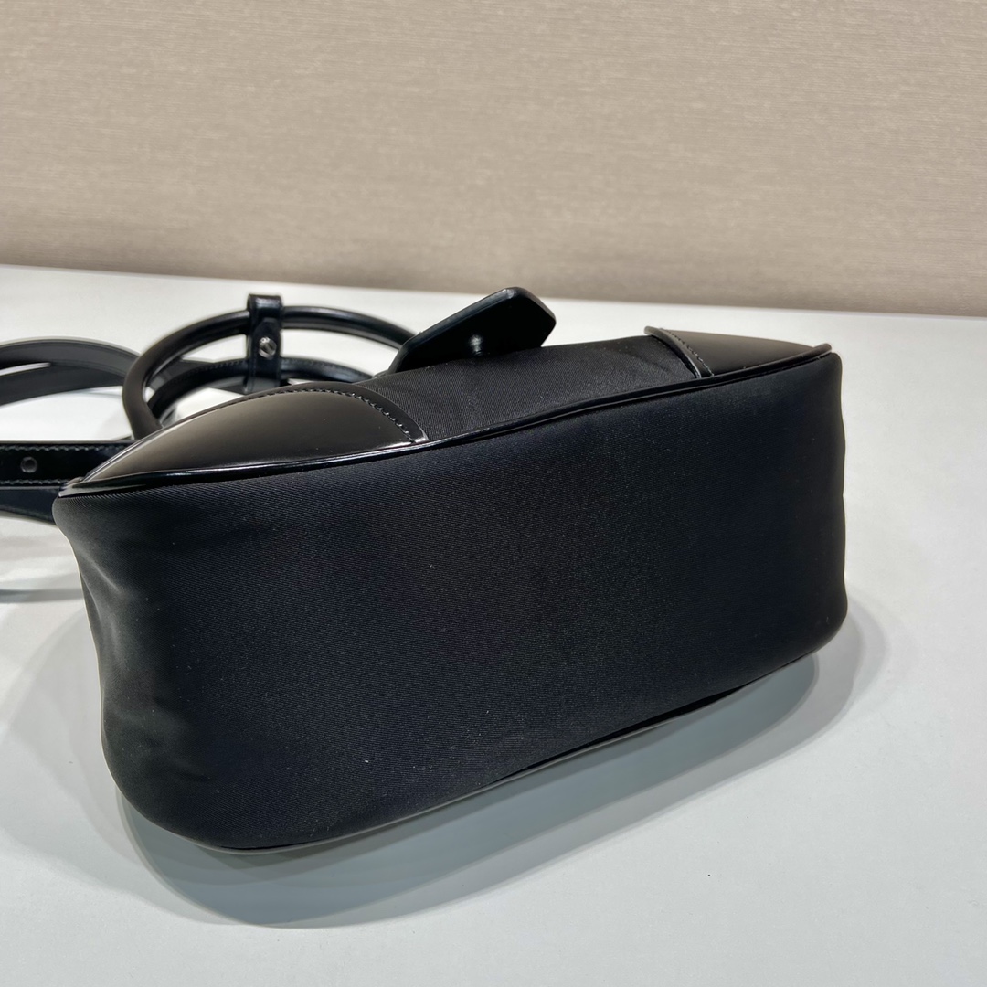 Prada Moon Re-Nylon And Leather Bag(22.5-16-7.5cm) - PerfectKickZ