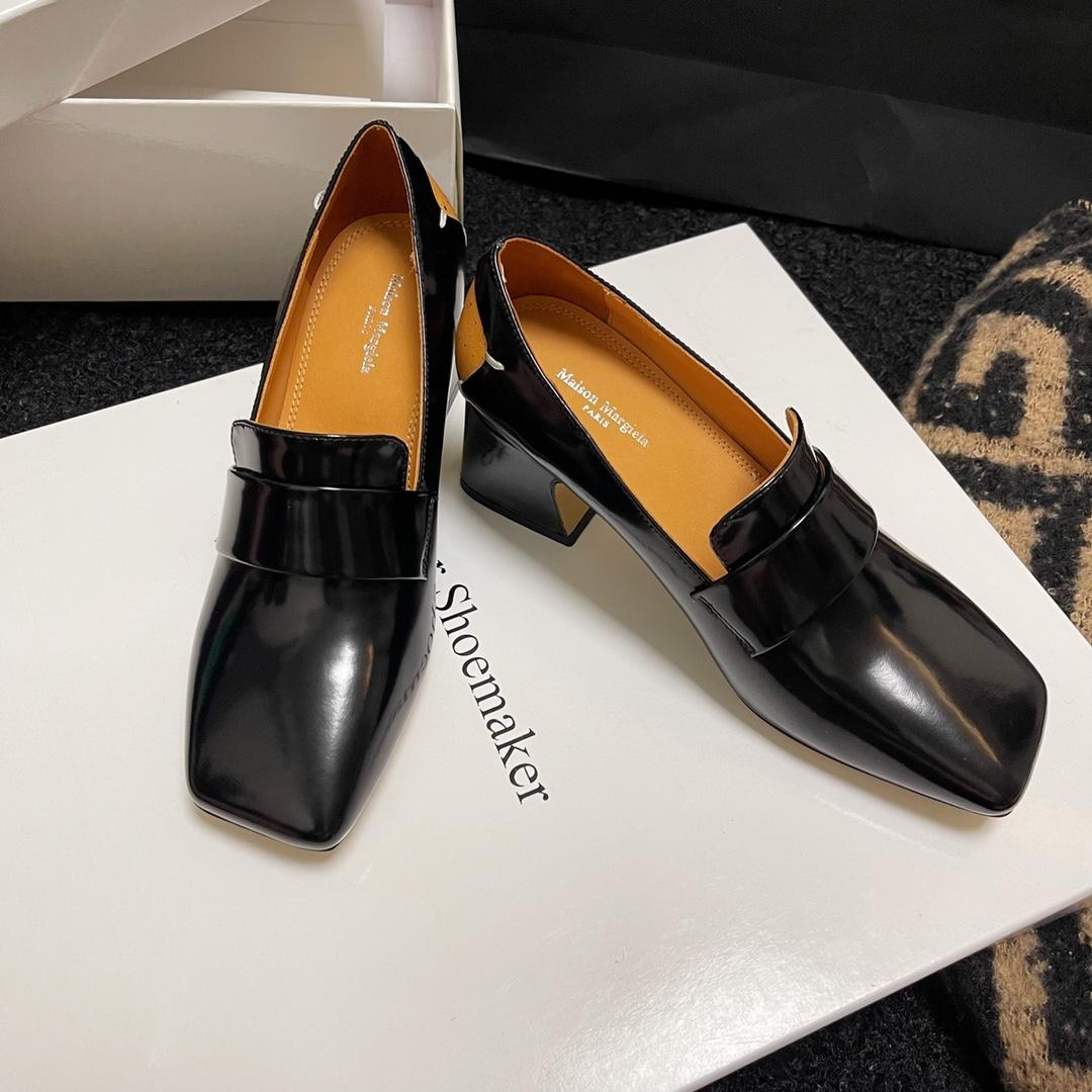 Maison Margiela Décortiqué Court Shoes - PerfectKickZ
