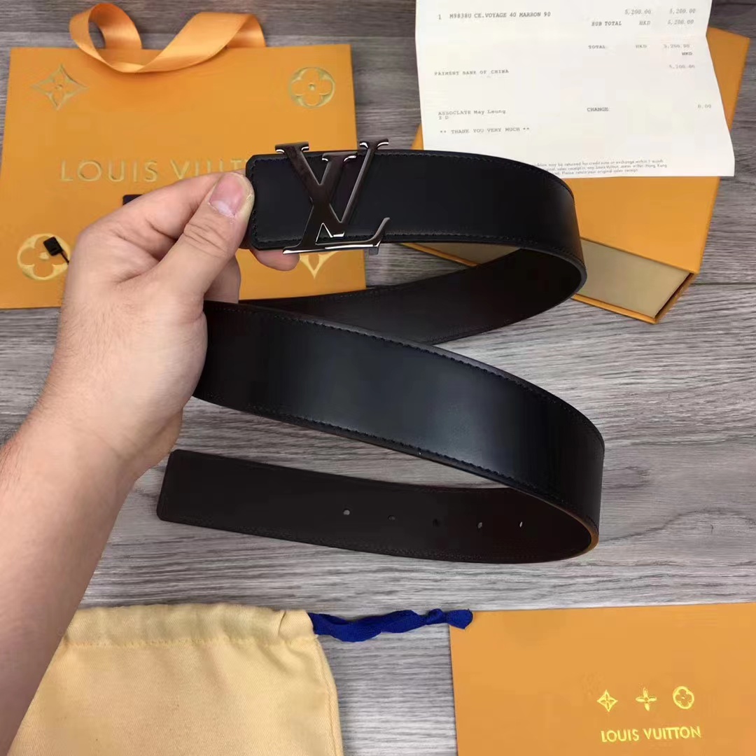 Louis Vuitton LV Initiales 40MM Reversible      M9887Q - PerfectKickZ