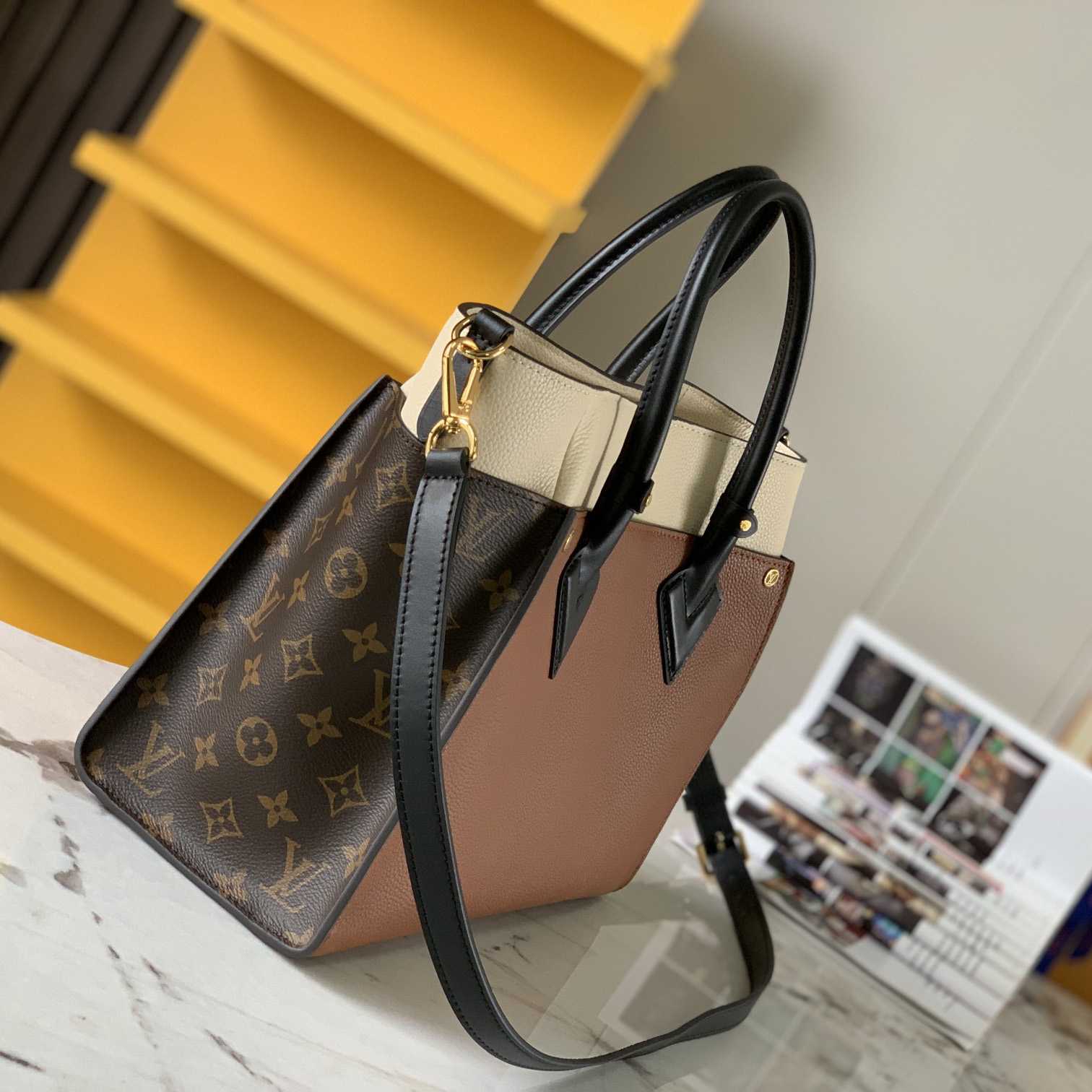 Louis Vuitton Leather Handbag(30.5-24.5-14CM)    M59645 - PerfectKickZ