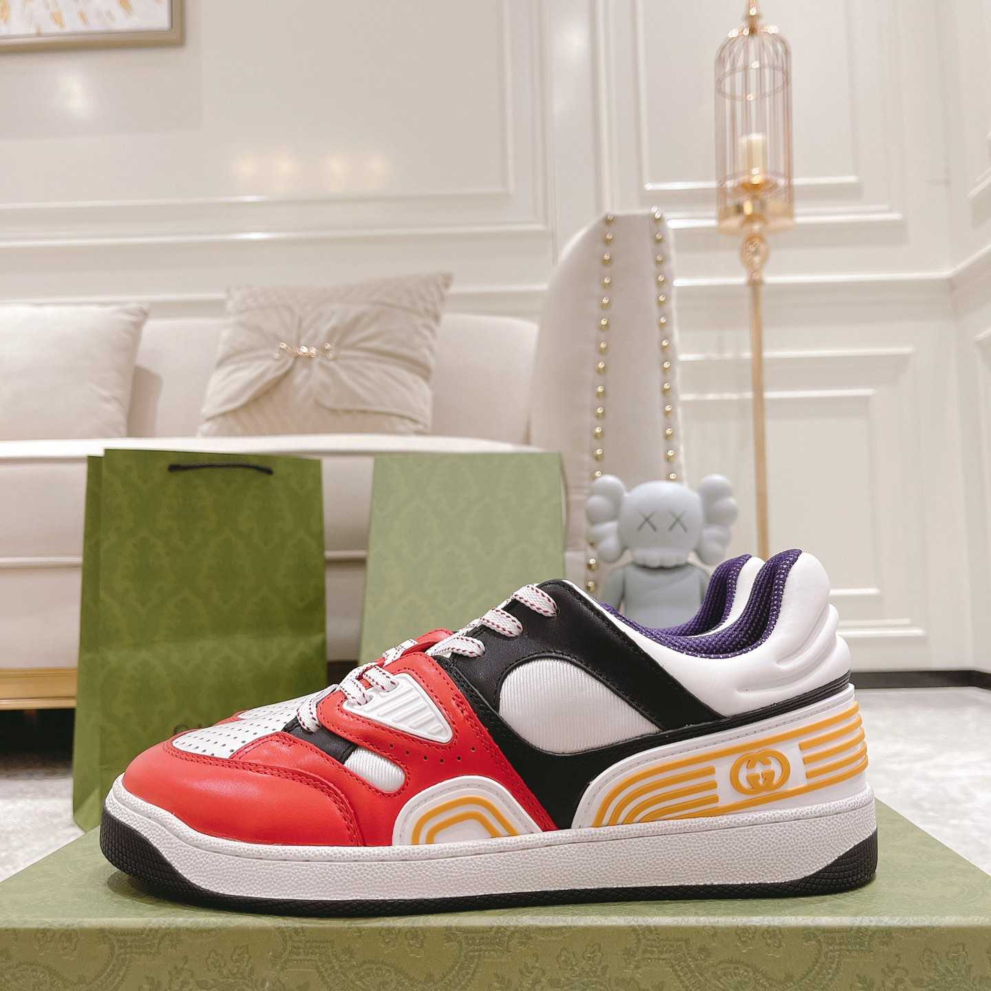 Gucci Basket Sneaker With lnterlocking G  - 