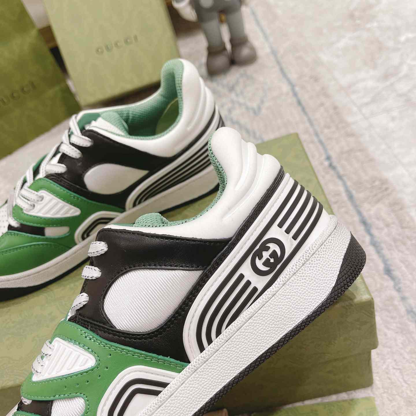 Gucci Basket Sneaker With lnterlocking G  - 