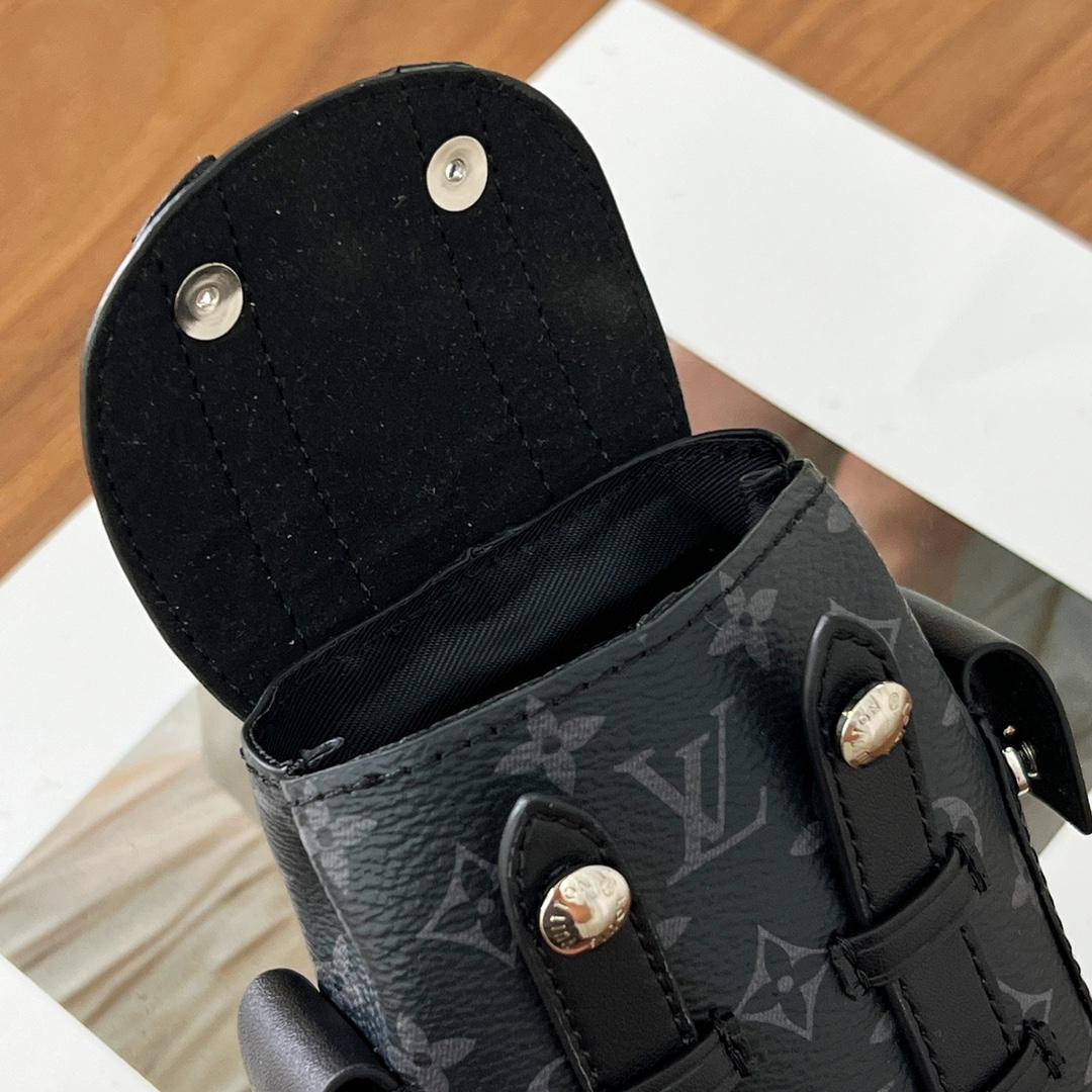 Louis Vuitton Mini Christopher Pouch  M77166 - PerfectKickZ