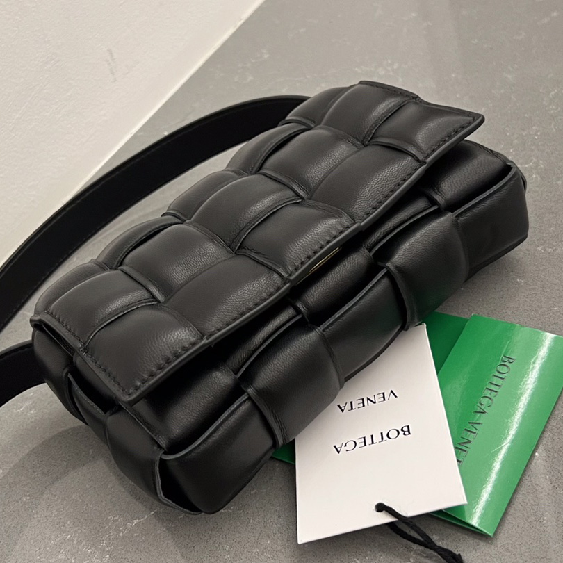 Bottega Veneta Small Padded Cassette - 