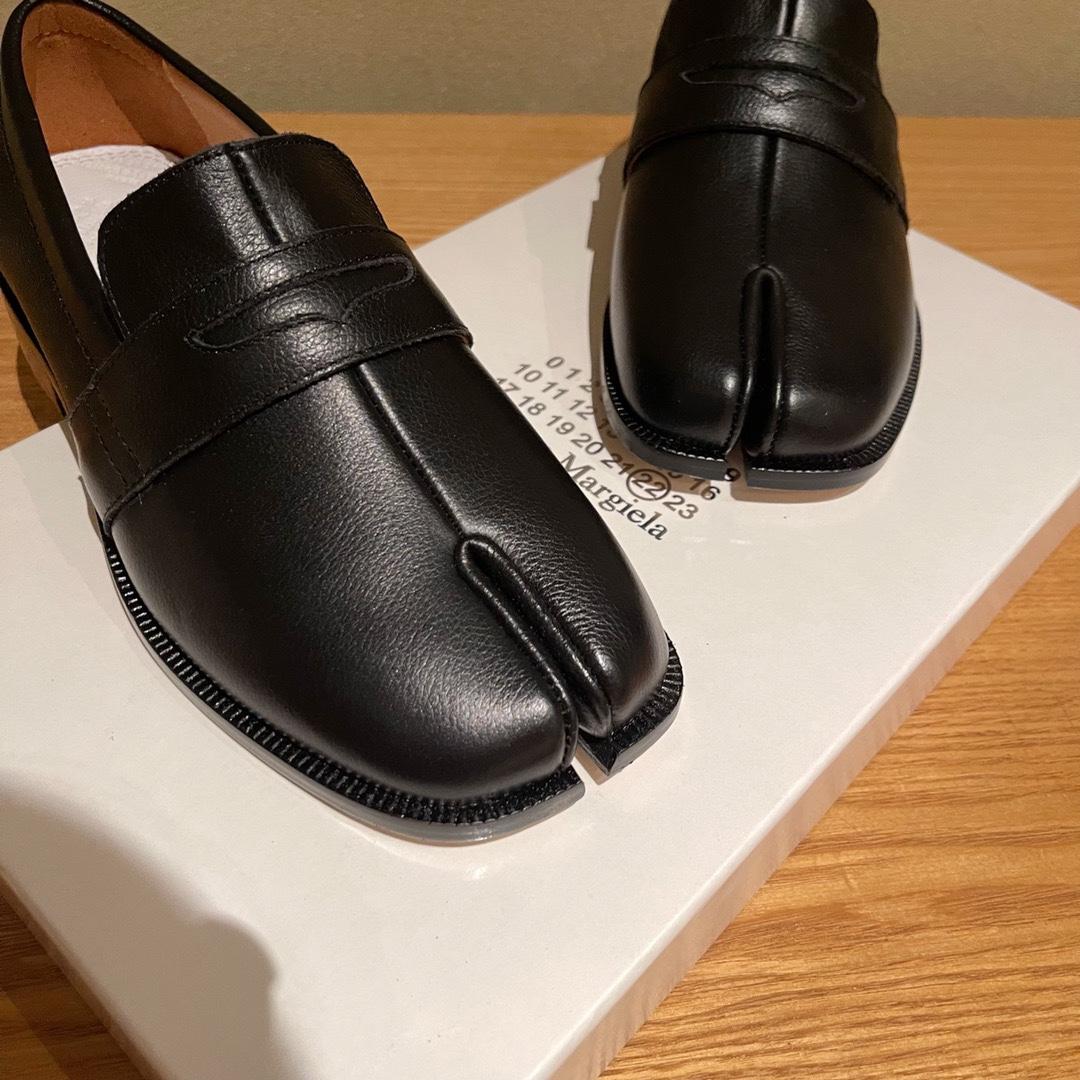 Maison Margiela Tabi Loafers - PerfectKickZ