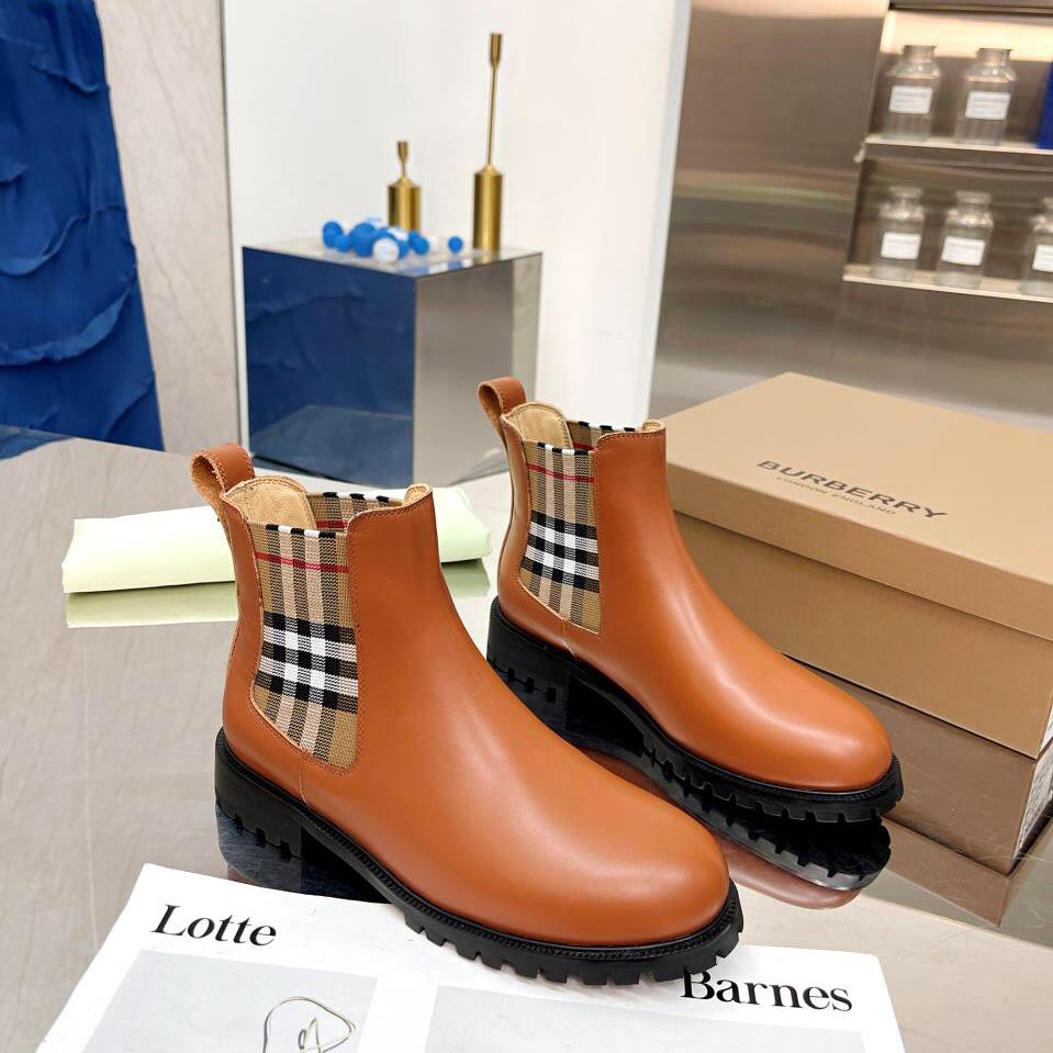 Burberry Vintage Check Detail Leather Chelsea Boots - PerfectKickZ