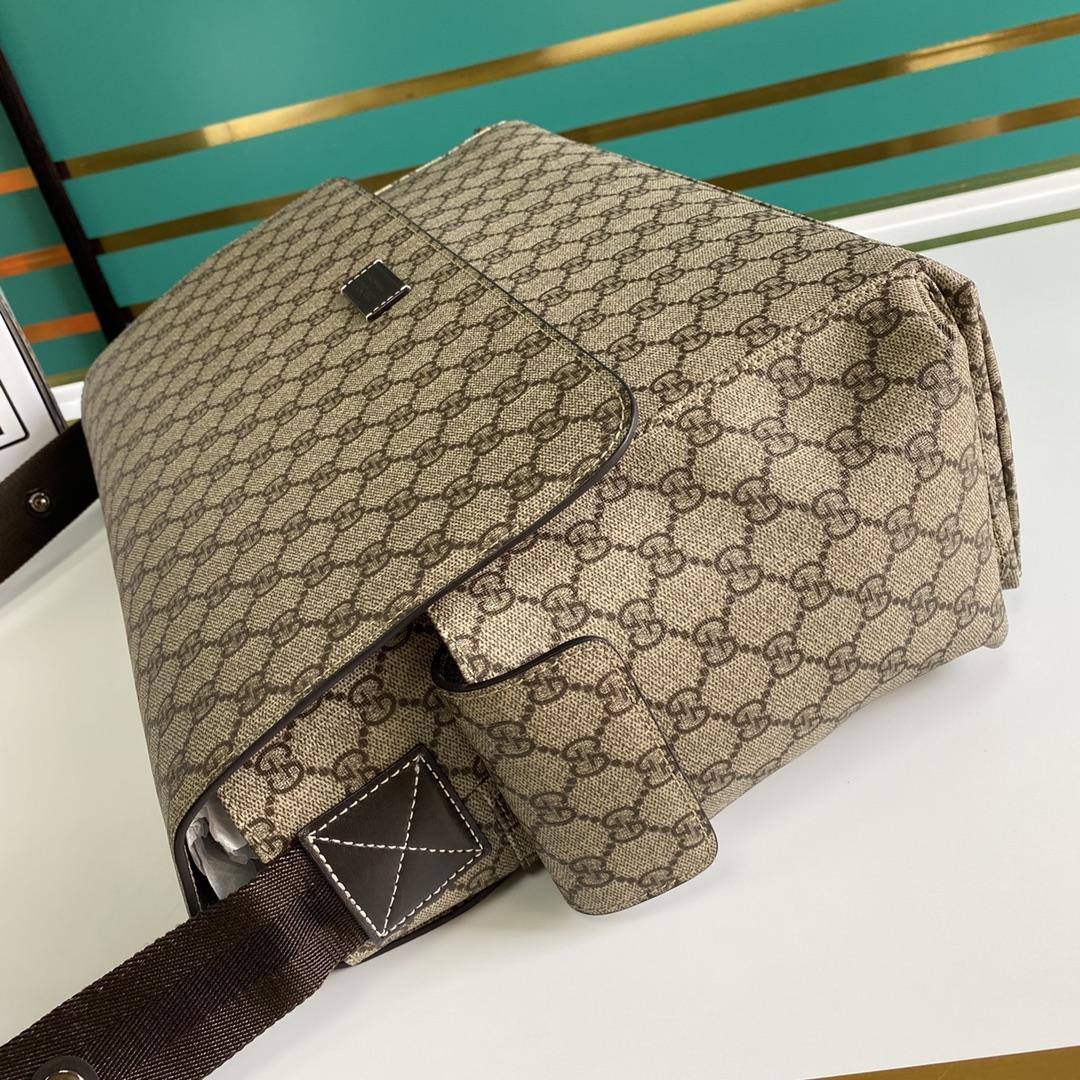 Gucci GG Supreme Shoulder Bag(44-28-14cm)   211131 - PerfectKickZ