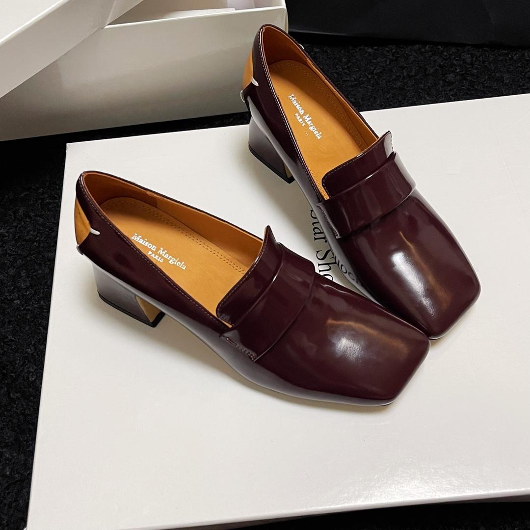 Maison Margiela Décortiqué Court Shoes - PerfectKickZ
