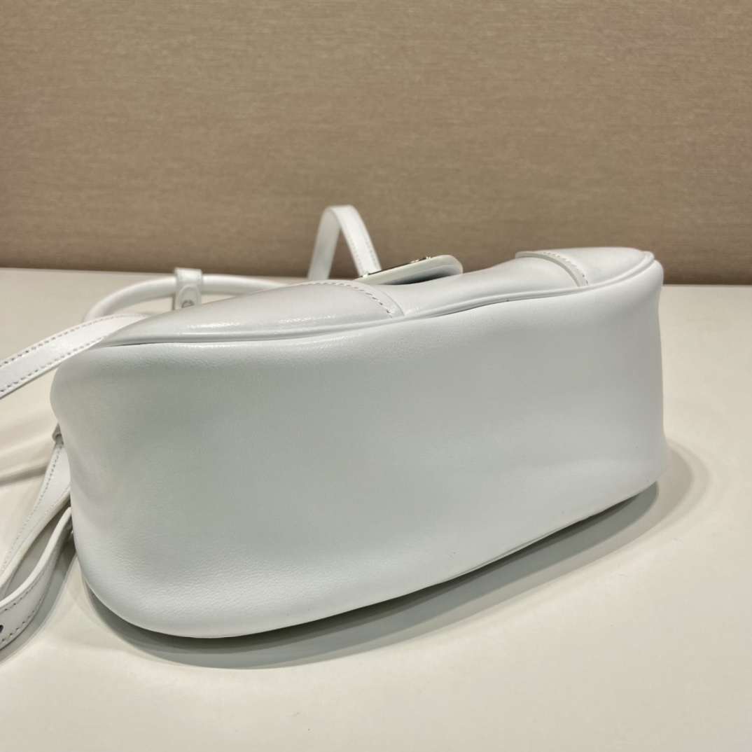Prada Moon Re-Nylon And Leather Bag(22.5-16-7.5cm) - 