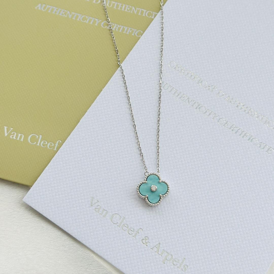 Van Cleef & Arpels Necklace - PerfectKickZ