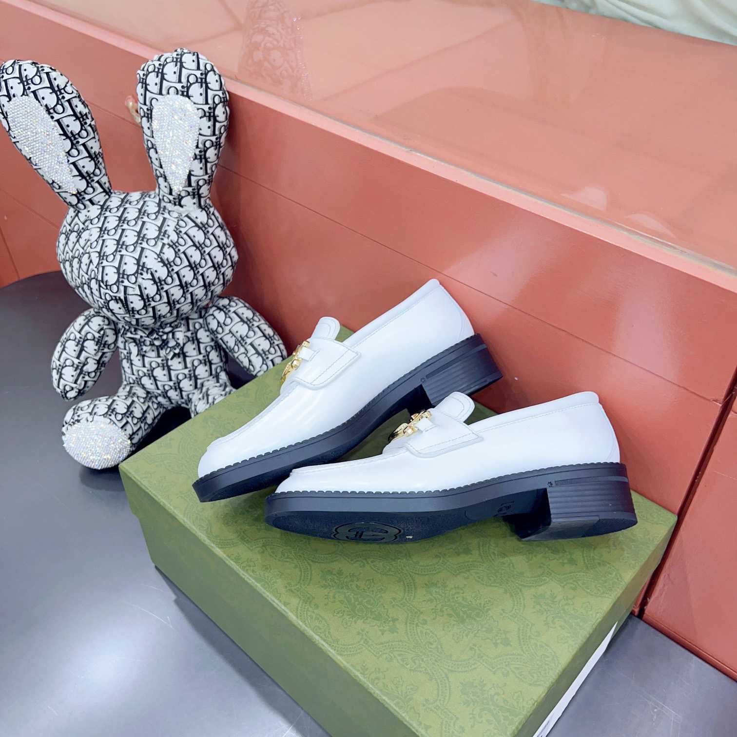 Gucci Women's Loafer With Interlocking G - PerfectKickZ