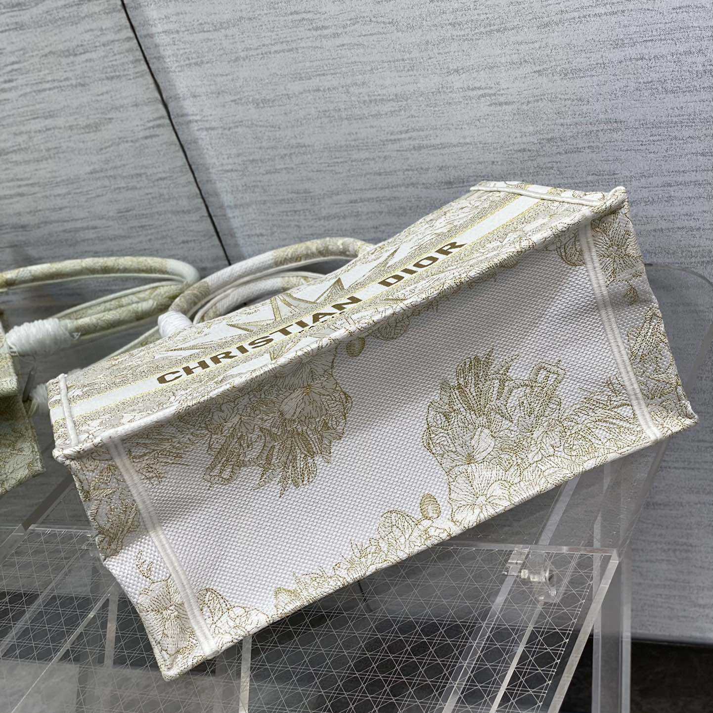 Dior Medium Dior Book Tote(36-18-28cm) - PerfectKickZ