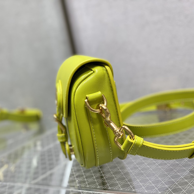 Dior Small Dior Bobby Bag(18-14-5cm) - PerfectKickZ
