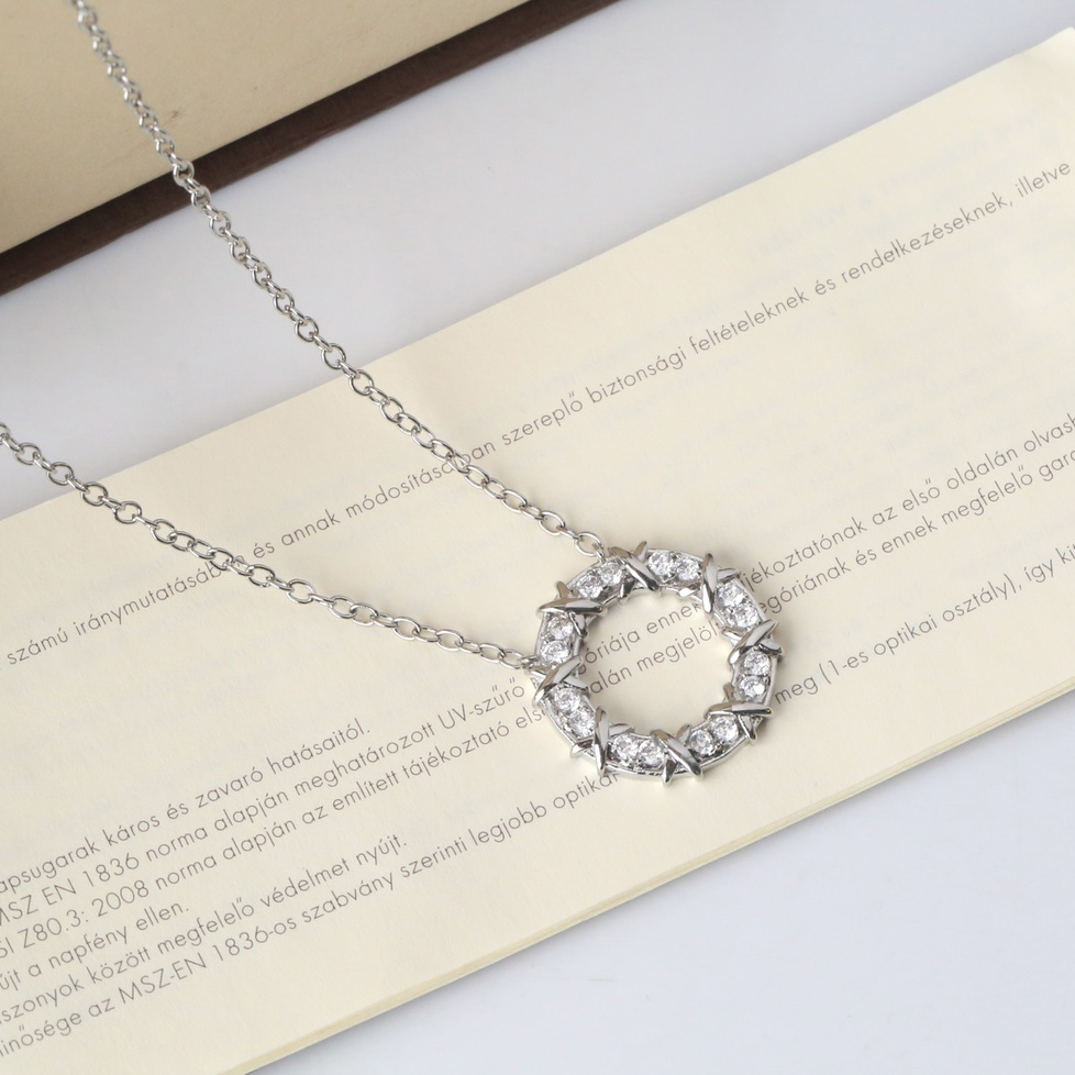 Tiffany&CO Sixteen Stone Circle Pendant - PerfectKickZ