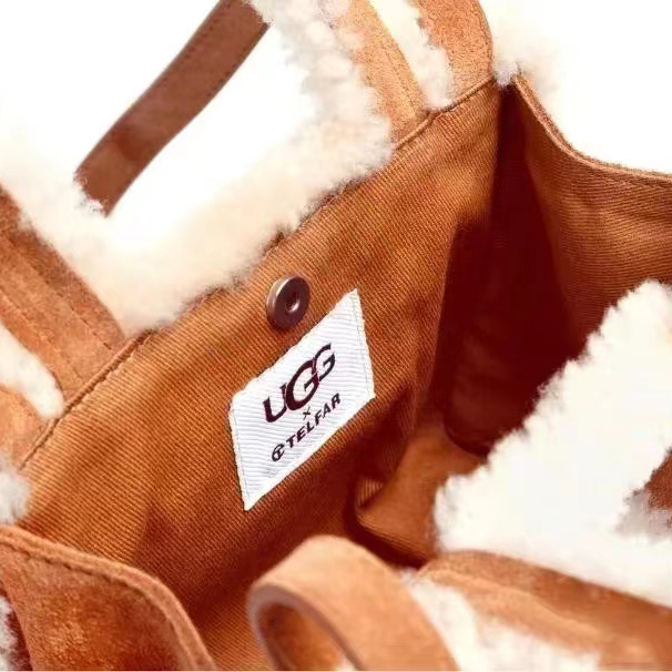 Telfar x UGG Shopping Bag(17-12-8cm)   - PerfectKickZ