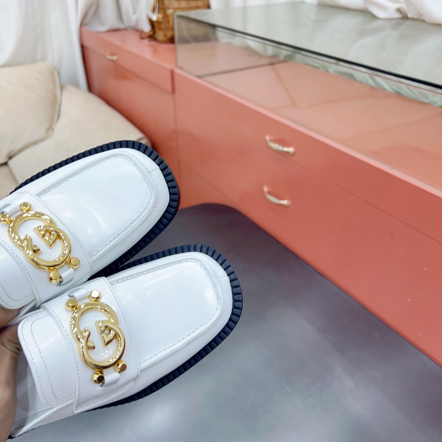 Gucci Women's Slipper With Interlocking G - PerfectKickZ