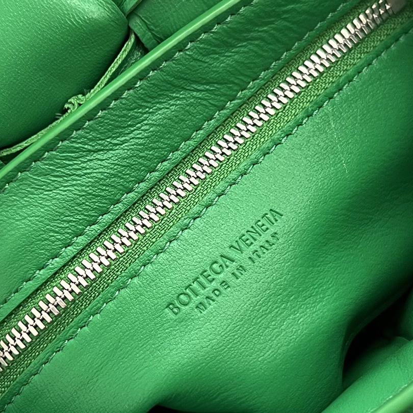 Bottega Veneta Small Padded Cassette - PerfectKickZ