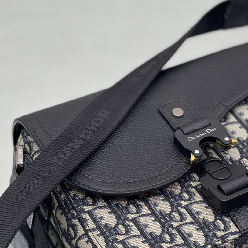 Dior Mini Saddle Bag With Strap(23-18-6 cm) - PerfectKickZ