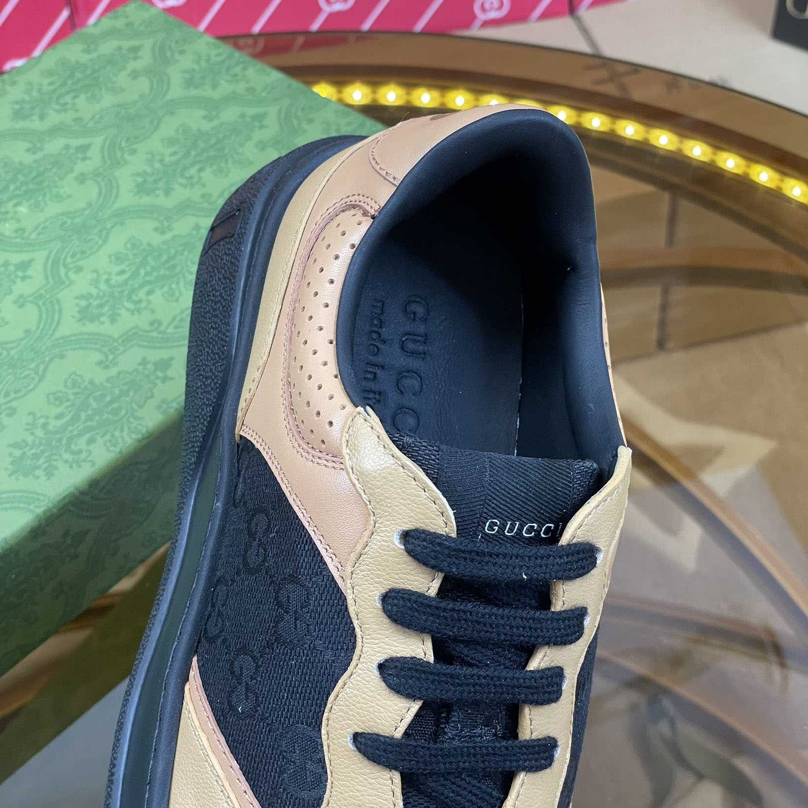 Gucci Women's GG Sneaker - PerfectKickZ