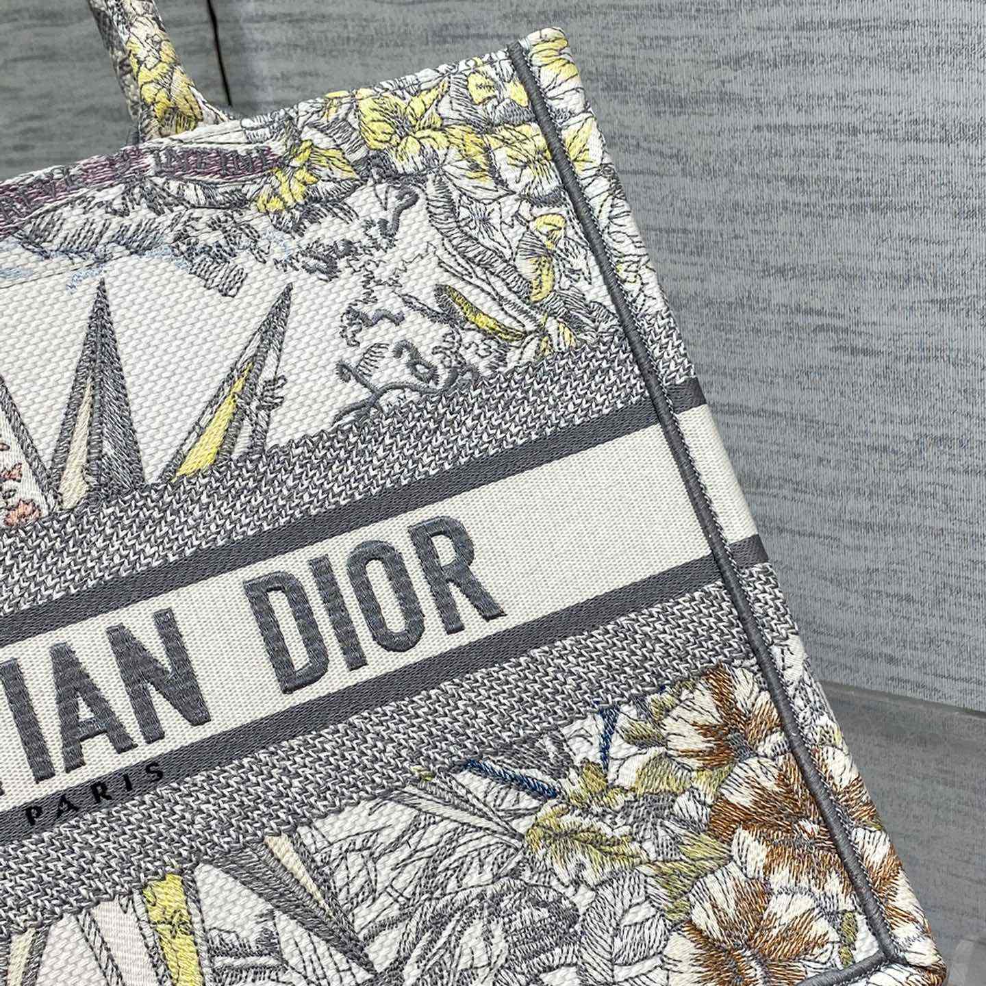 Dior Medium Dior Book Tote(36-18-28cm) - PerfectKickZ