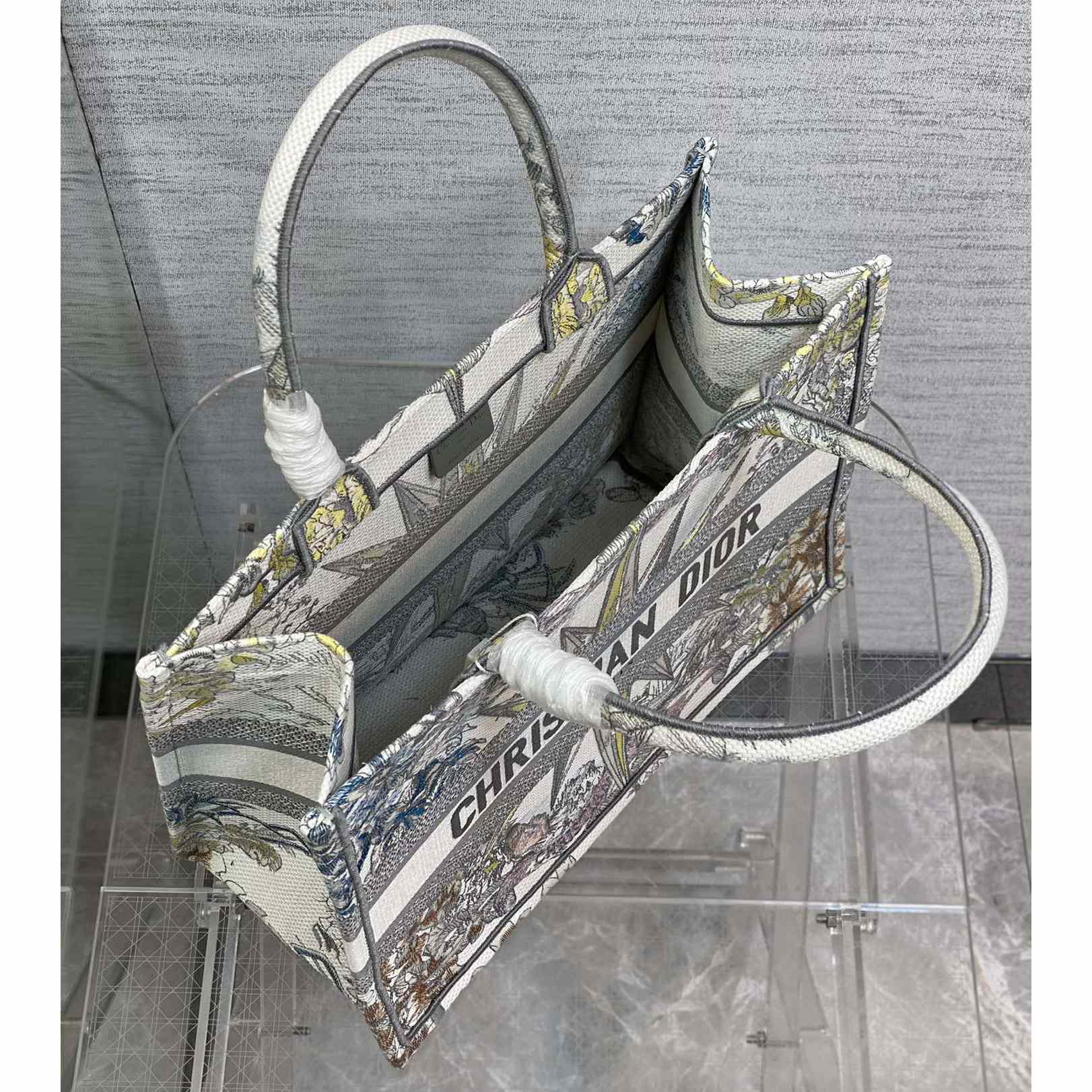 Dior Medium Dior Book Tote(36-18-28cm) - PerfectKickZ