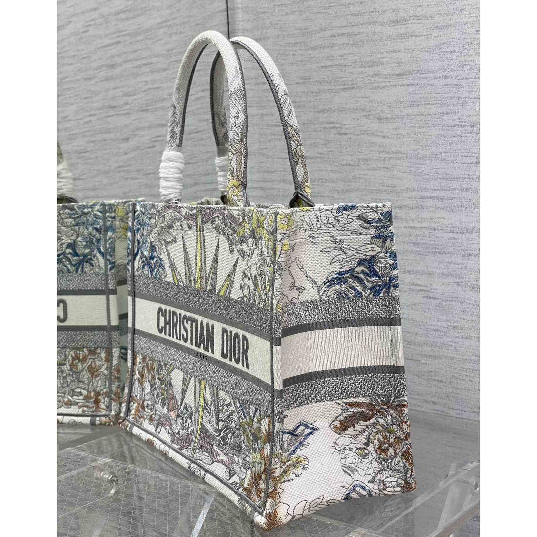 Dior Medium Dior Book Tote(36-18-28cm) - PerfectKickZ