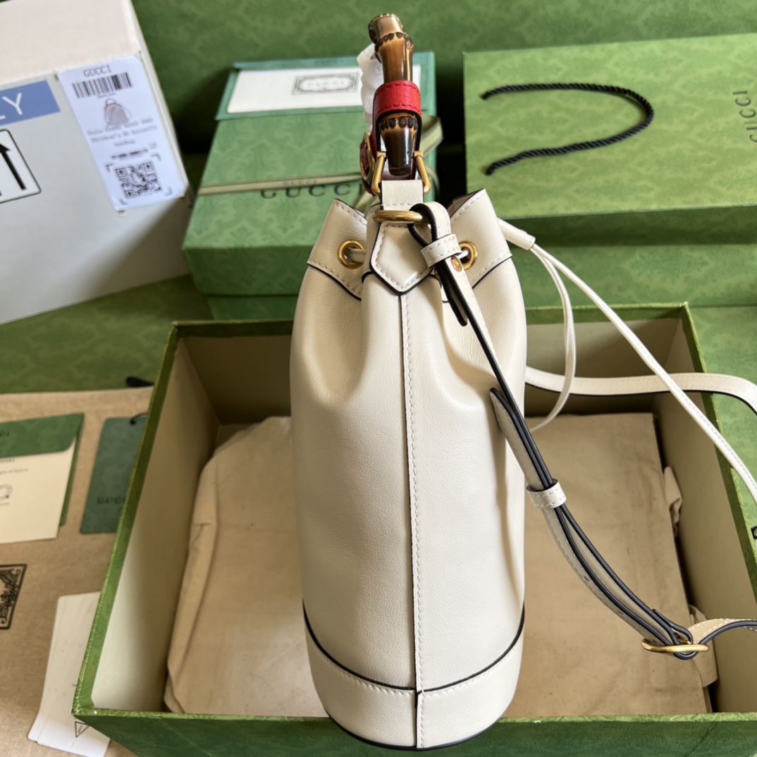 Gucci Diana Small Bucket Bag (23.5-38-10.5cm) - PerfectKickZ
