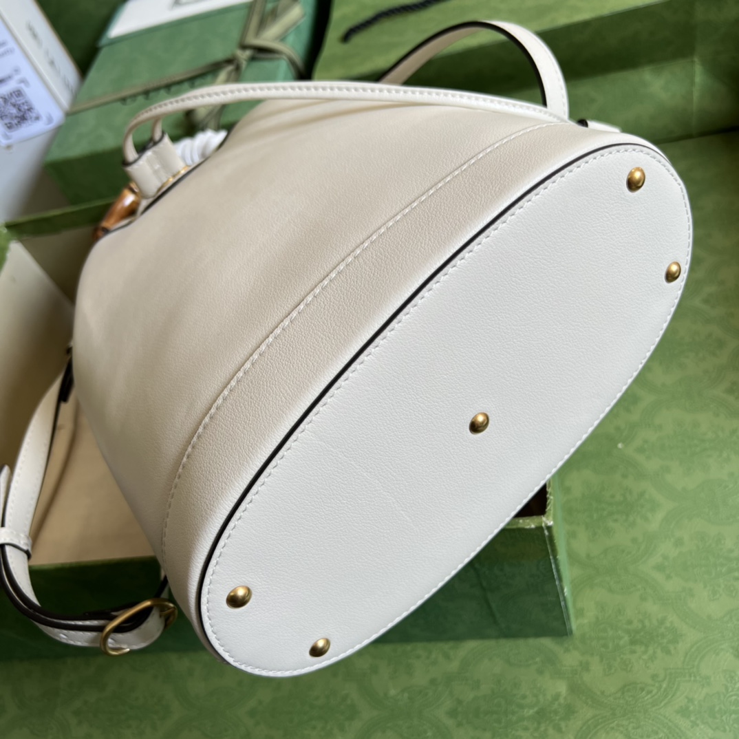 Gucci Diana Small Bucket Bag (23.5-38-10.5cm) - PerfectKickZ