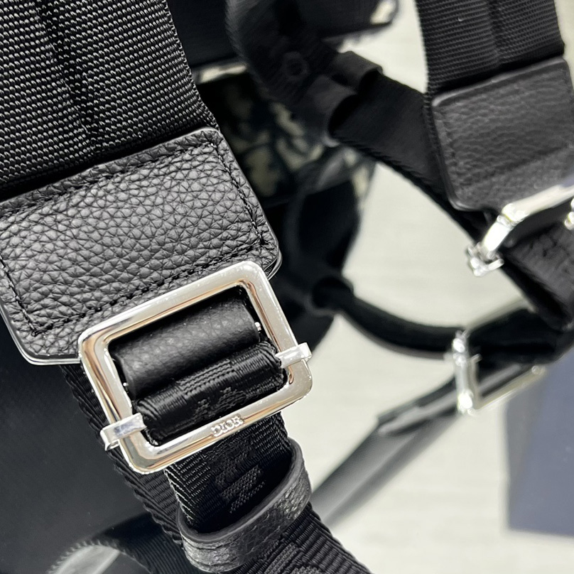 Dior Motion Backpack (31-38-11cm)   - PerfectKickZ