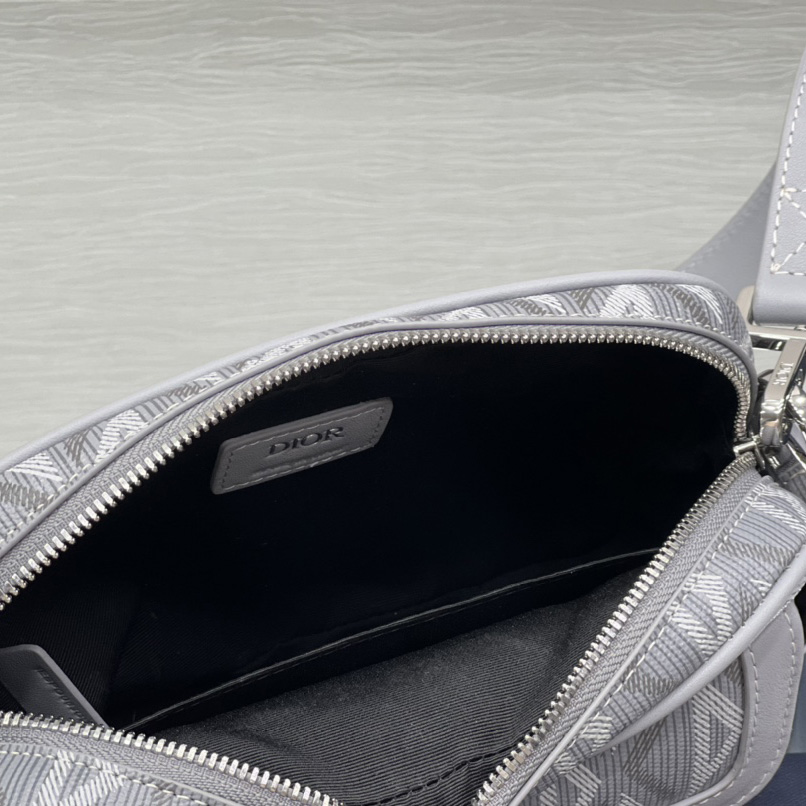 Dior Hit The Road Messenger Pouch(20.5-15-7 cm) - PerfectKickZ