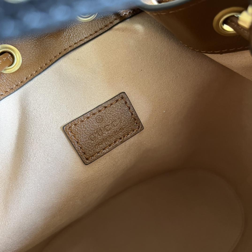 Gucci Diana Small Bucket Bag (23.5-38-10.5cm) - PerfectKickZ