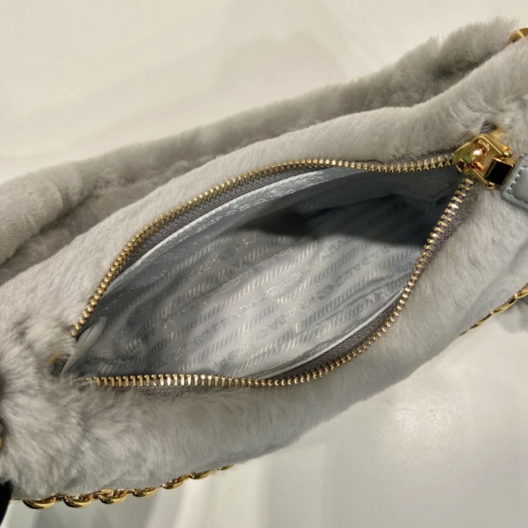 Prada Shearling Mini Bag(23-17-8cm) - PerfectKickZ