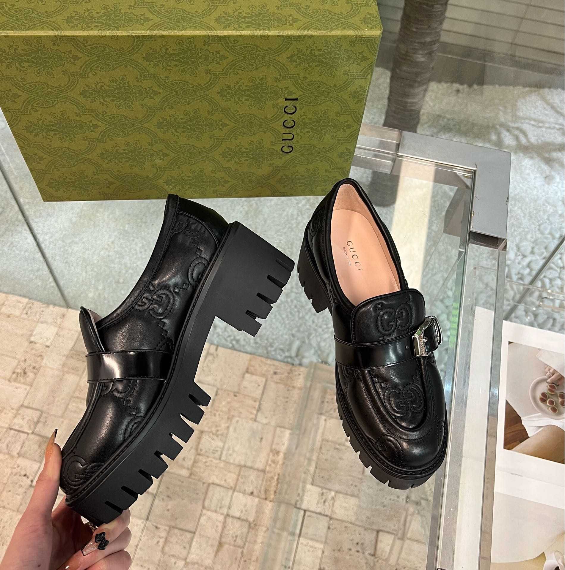 Gucci Women's GG Matelassé Shoe - PerfectKickZ