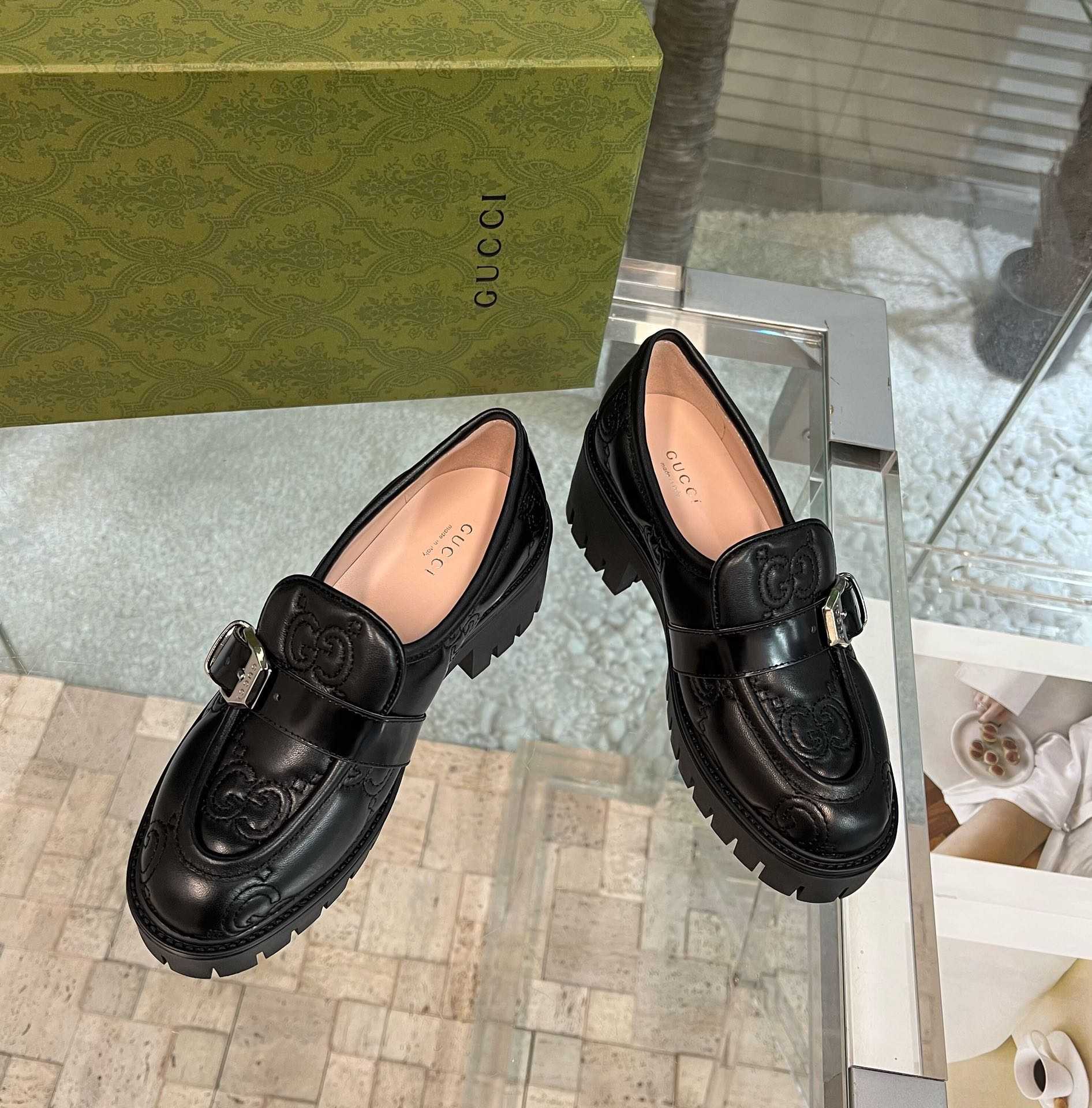 Gucci Women's GG Matelassé Shoe - PerfectKickZ