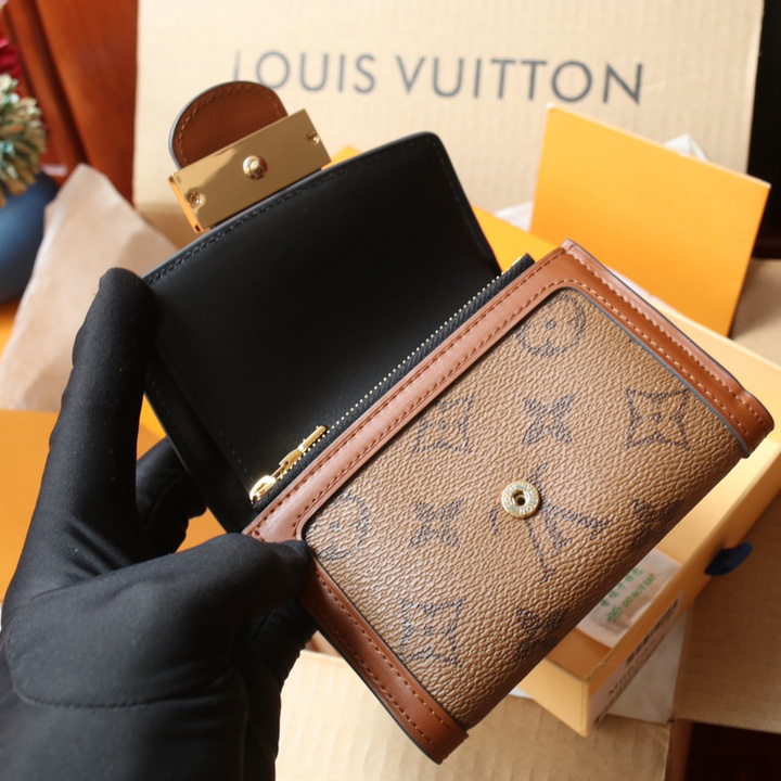 Louis Vuitton Dauphine Compact Wallet (12-9.5-3.5cm)   M68725 - PerfectKickZ