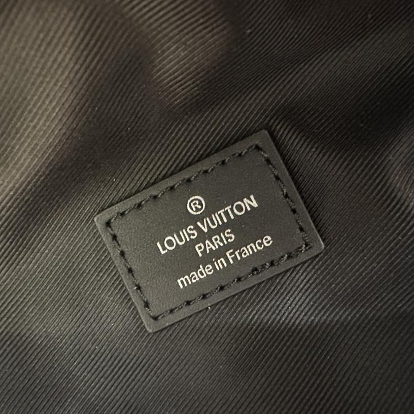 Louis Vuitton Discovery Bumbag(44-15-9cm)     M21397 - PerfectKickZ