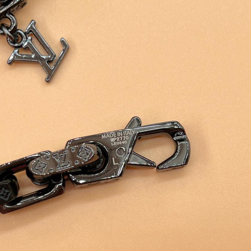 Louis Vuitton Paradise Chain Necklace   M00891 - PerfectKickZ