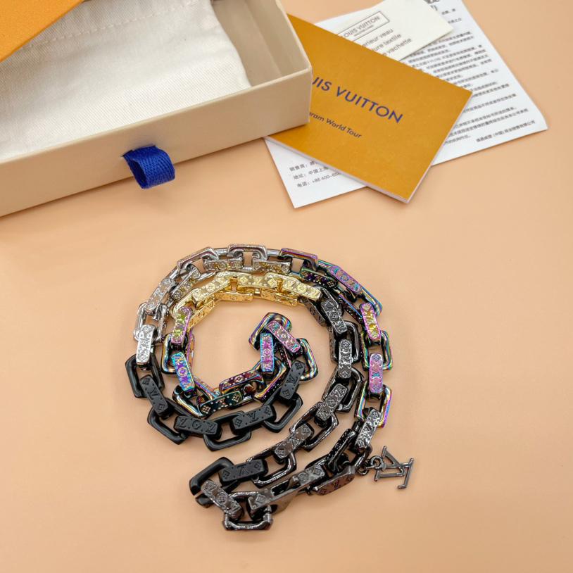 Louis Vuitton Paradise Chain Necklace   M00891 - PerfectKickZ