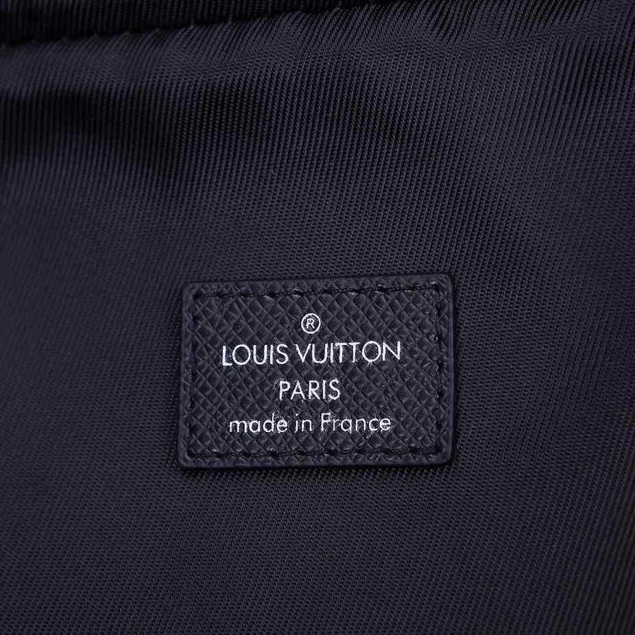 Louis Vuitton Avenue Sling Bag(20-31-10cm)   M30443 - PerfectKickZ