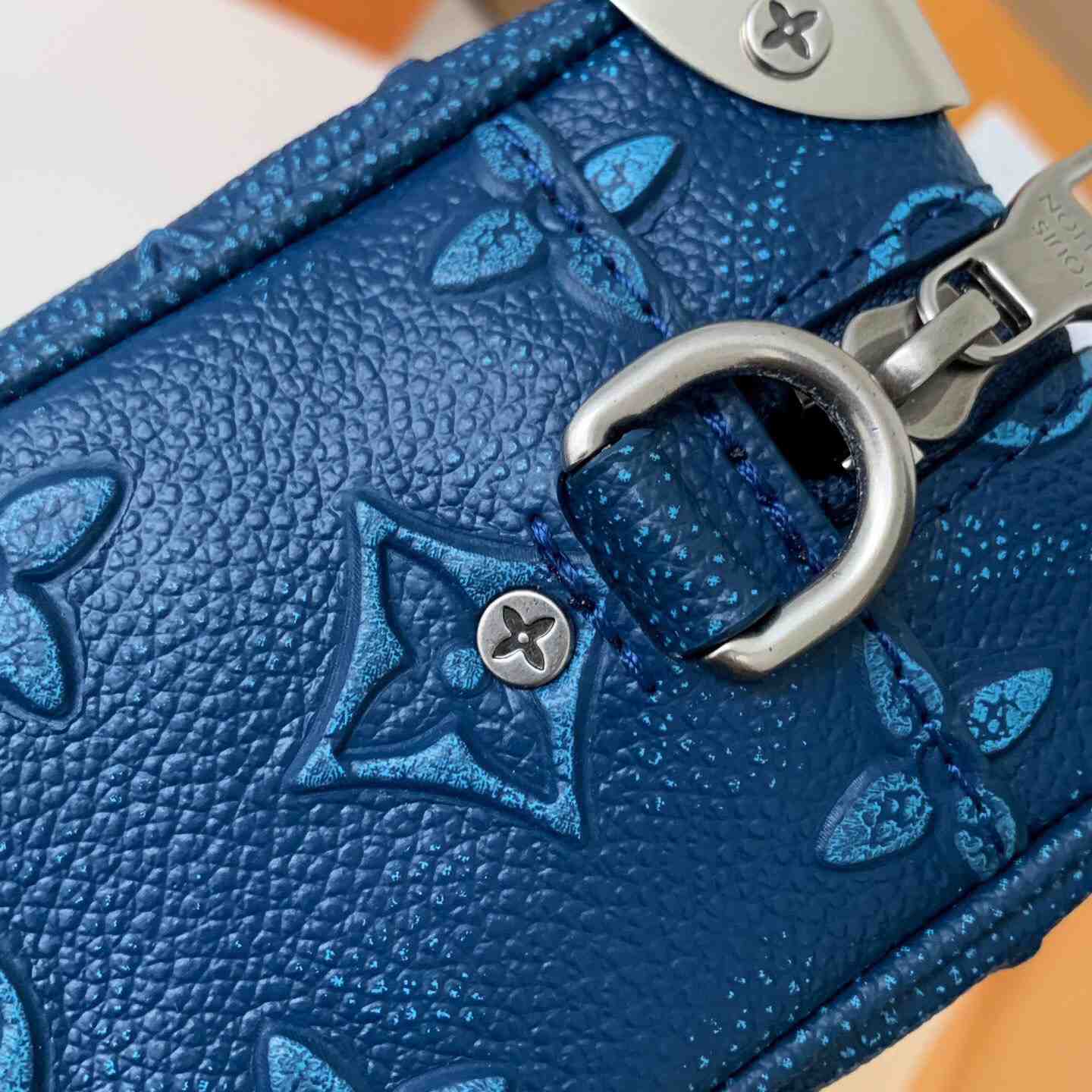 Louis Vuitton Mini Soft Trunk(18.5-13-8CM)  M21368 - 